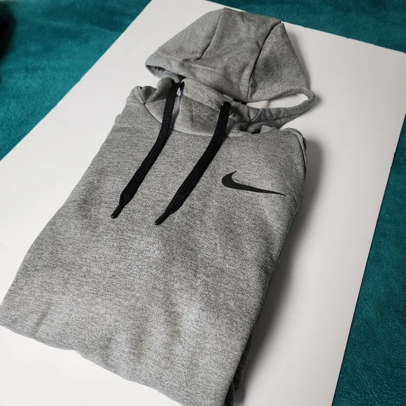 Nike Dri Fit Hoodie - Men - M - Picture 3 of 3